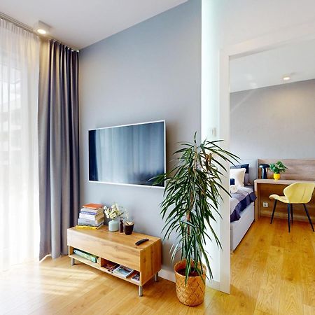 Apartament Green Z Garazem Podziemnym Varsovia Exterior foto